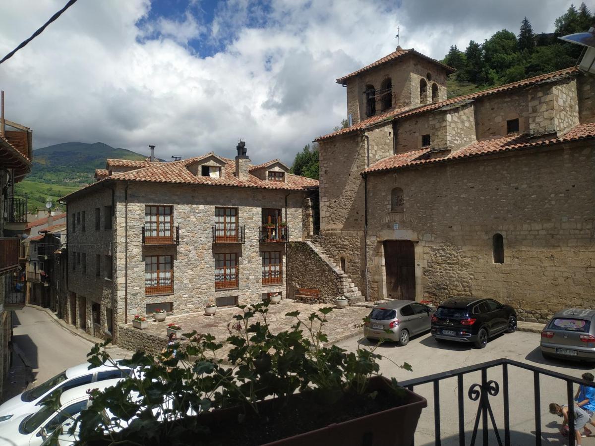Hostal Cal Mestre فيلالونغا دي تير المظهر الخارجي الصورة