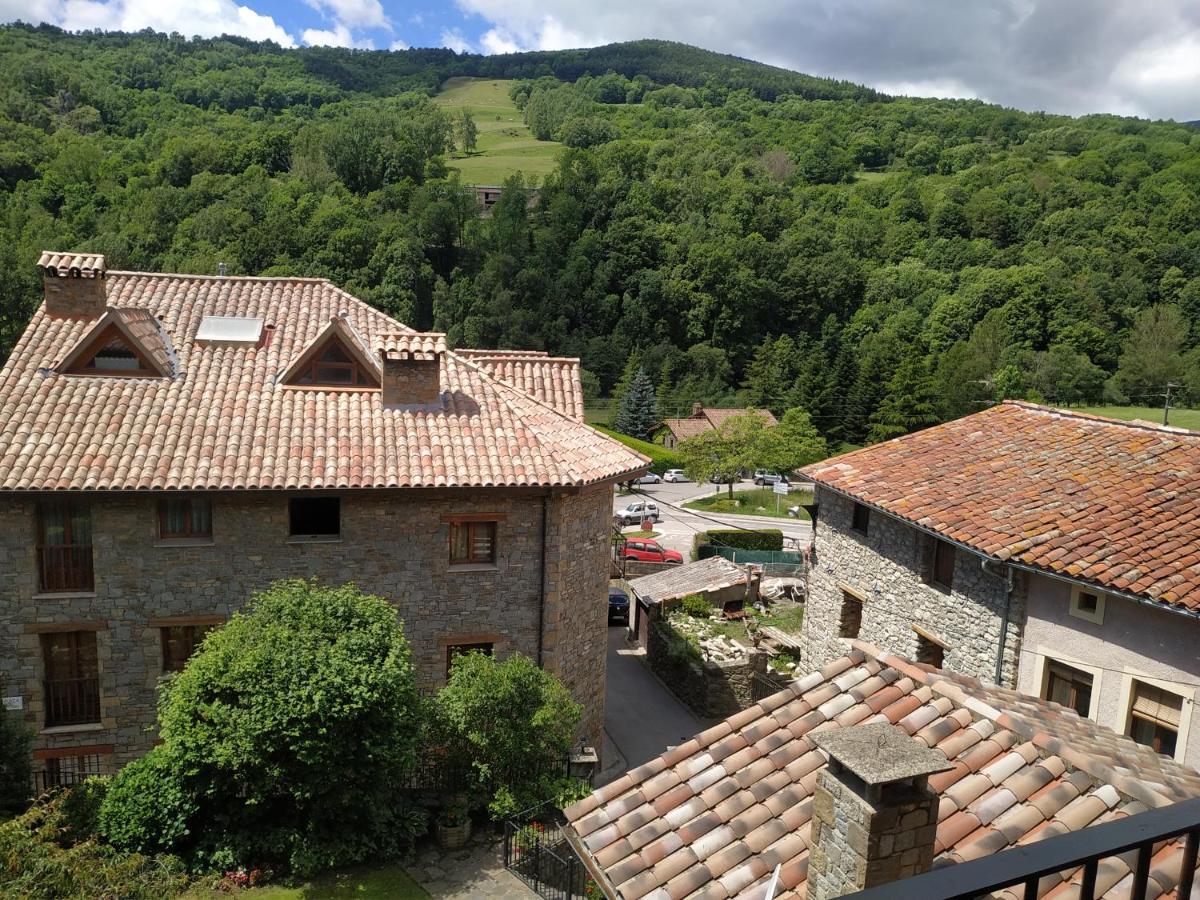Hostal Cal Mestre فيلالونغا دي تير المظهر الخارجي الصورة